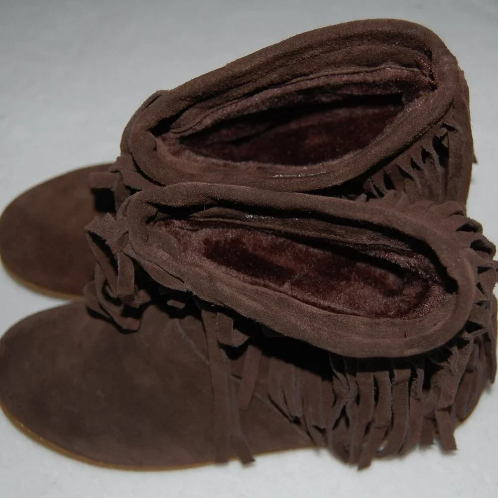 Nine West Genuine Leather Suede Fringe Boots, US 8M, Fur Lined, Chocolate Brown